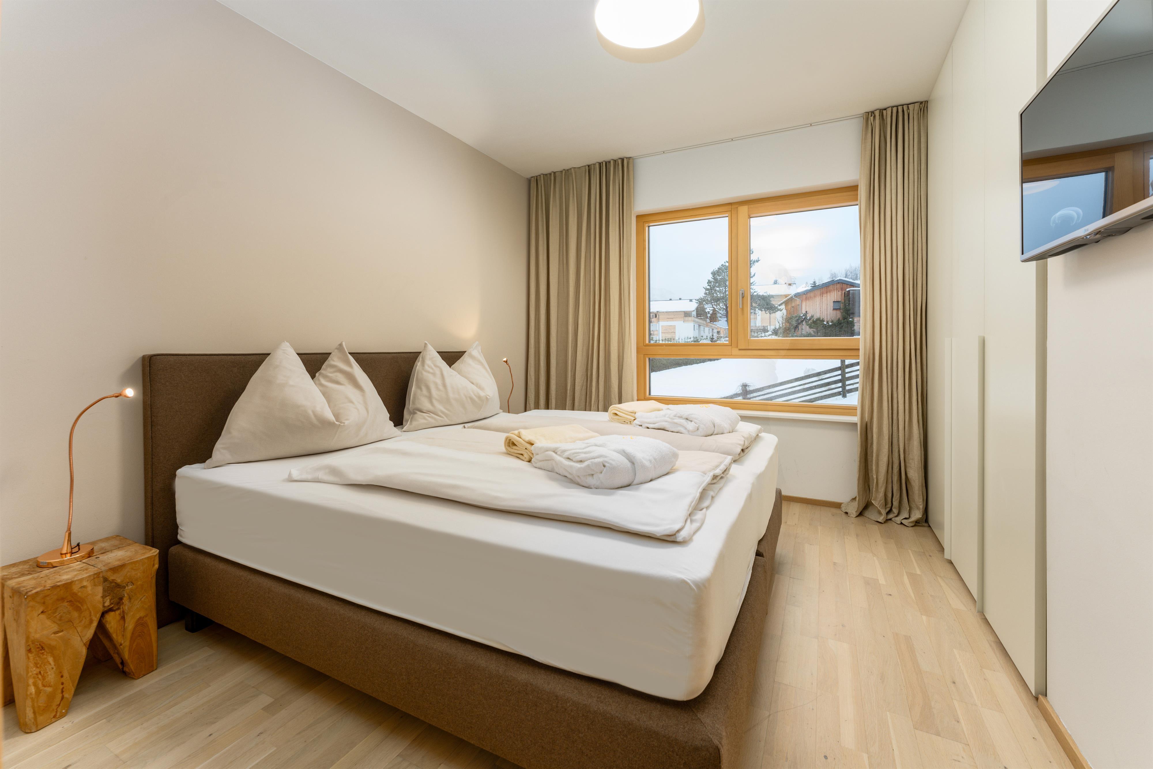 Sun Lodge | 2 bedroom panorama apartment with Loggia | sunset view | twin beds | sofa bed | dog friendly | Indoor pool, garden, relax area, sauna & gym — apartment at Schladming Appartements Maria Gruber GmbH, Schladming — photo 8 of 24