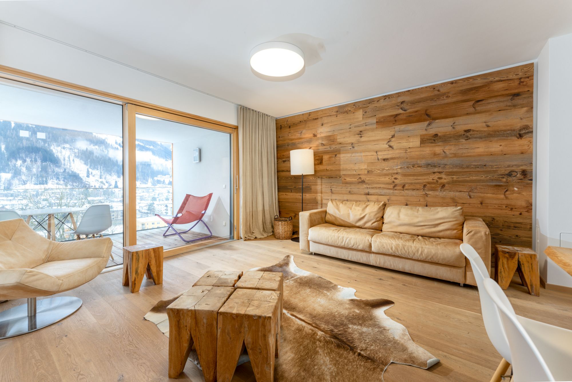 Sun Lodge | 2 bedroom panorama apartment with large corner Loggia | twin beds | sofa bed | Indoor pool, garden, relax area, sauna & gym — apartment at Schladming Appartements Maria Gruber GmbH, Schladming — photo 5 of 25