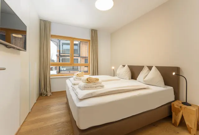 Sun Lodge | 2 bedroom panorama apartment with large corner Loggia | twin beds | sofa bed | Indoor pool, garden, relax area, sauna & gym — apartment at Schladming Appartements Maria Gruber GmbH, Schladming — photo 7 of 25