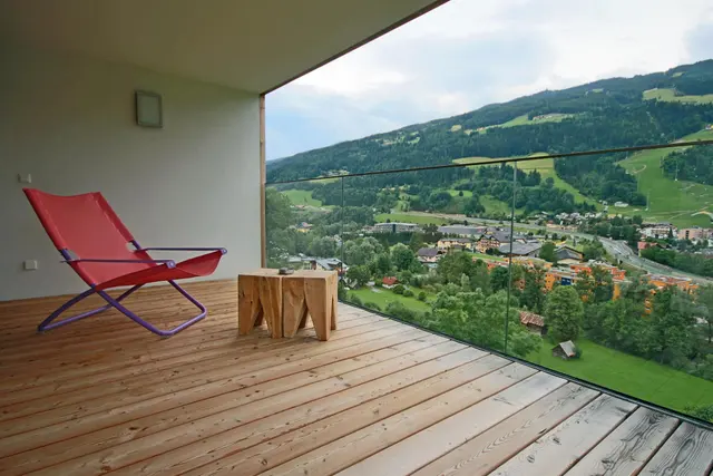 Sun Lodge | 2 bedroom panorama apartment with large corner Loggia | sunset view | twin beds | sofa bed | higher floor | dog friendly | Indoor pool, garden, relax area, sauna & gym — apartment at Schladming Appartements Maria Gruber GmbH, Schladming — photo 12 of 30