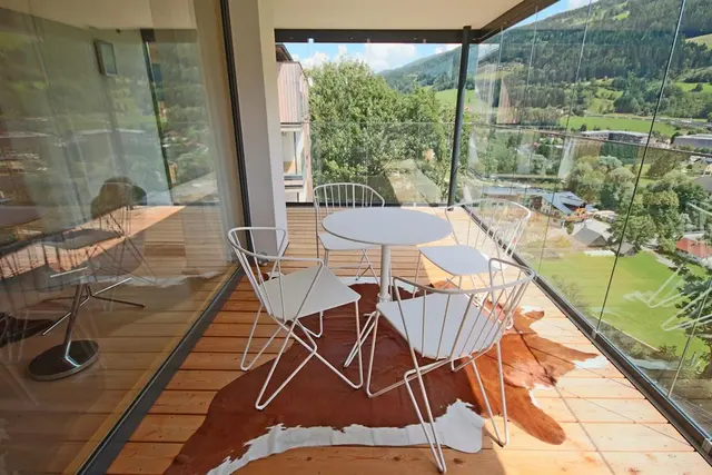 Sun Lodge | 2 bedroom panorma apartment with glazed Loggia | sofa bed | higher floor | dog friendly | Indoor pool, garden, relax area, sauna & gym — Schladming Appartements Maria Gruber GmbH, Schladming (16/33)