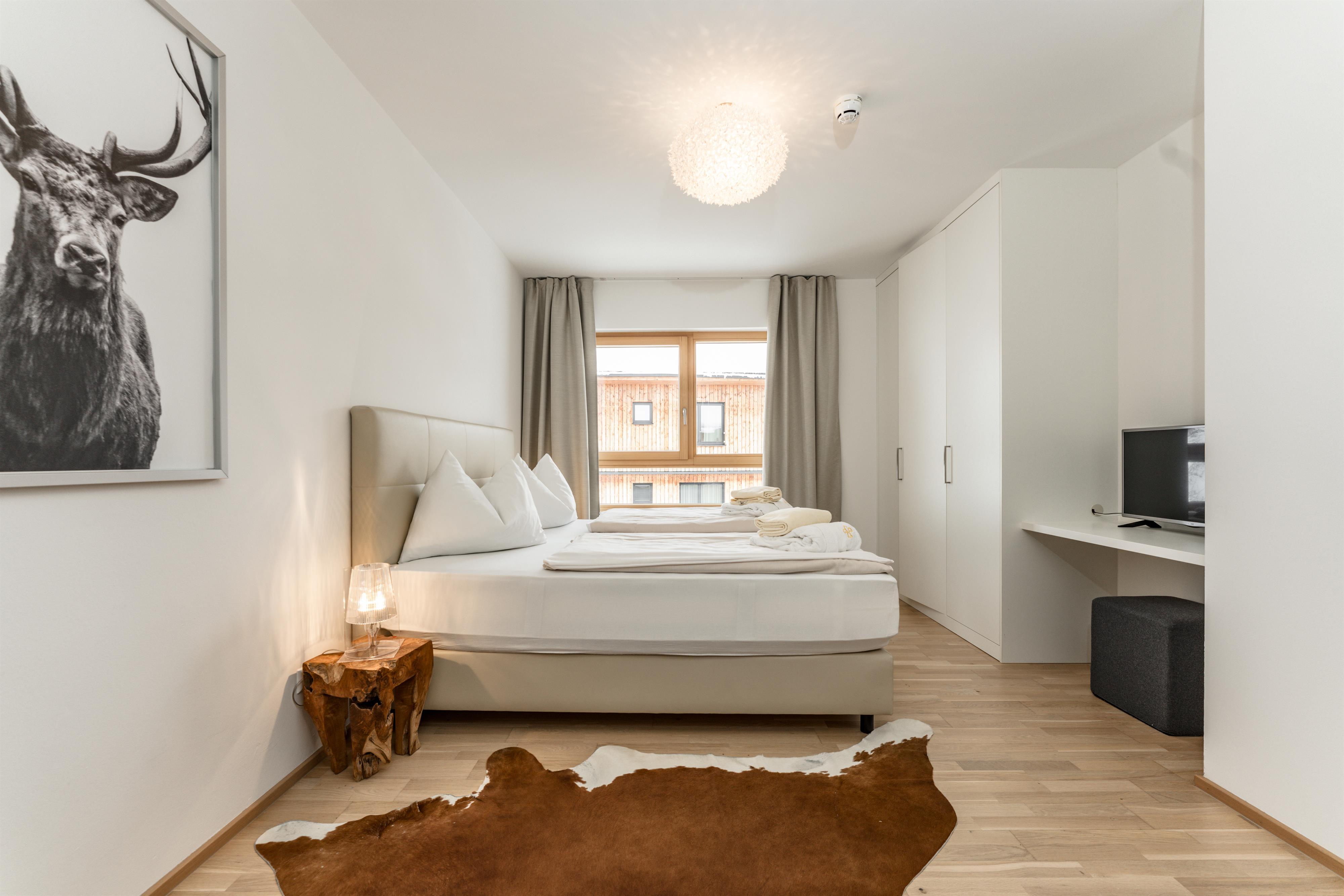 Sun Lodge | 2 bedroom panorma apartment with glazed Loggia | sofa bed | higher floor | dog friendly | Indoor pool, garden, relax area, sauna & gym — apartment at Schladming Appartements Maria Gruber GmbH, Schladming — photo 9 of 32