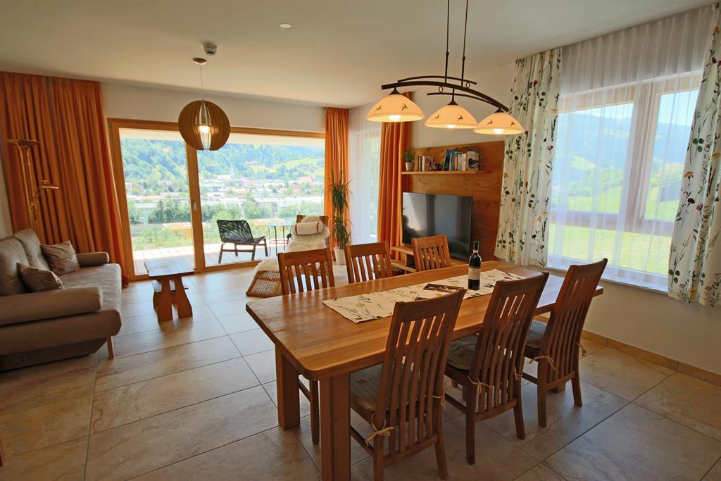 Sun Lodge | 2 bedroom panorma apartment with large corner Loggia | sofa bed | dog friendly | Indoor pool, garden, relax area, sauna & gym — apartment at Schladming Appartements Maria Gruber GmbH, Schladming — photo 4 of 29