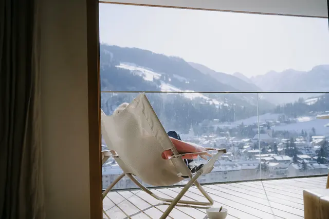 Sun Lodge | 2 bedroom panorma apartment for 7 person with large corner Loggia | sofa bed in bedroom | sofa bed | microwave | Indoor pool, garden, relax area, sauna & gym — apartment at Schladming Appartements Maria Gruber GmbH, Schladming — photo 3 of 30
