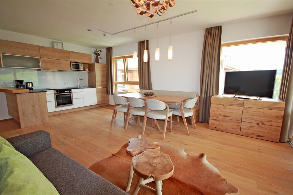 Sun Lodge | 2 bedroom panorma apartment for 7 person with large corner Loggia | sofa bed in bedroom | sofa bed | microwave | Indoor pool, garden, relax area, sauna & gym — apartment at Schladming Appartements Maria Gruber GmbH, Schladming — photo 4 of 30