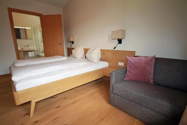 Sun Lodge | apartment with 2 bedrooms for 7 persons, sofa bed and loggia | Typ 2B 7 — apartment at Schladming Appartements Maria Gruber GmbH, Schladming — photo 9 of 29