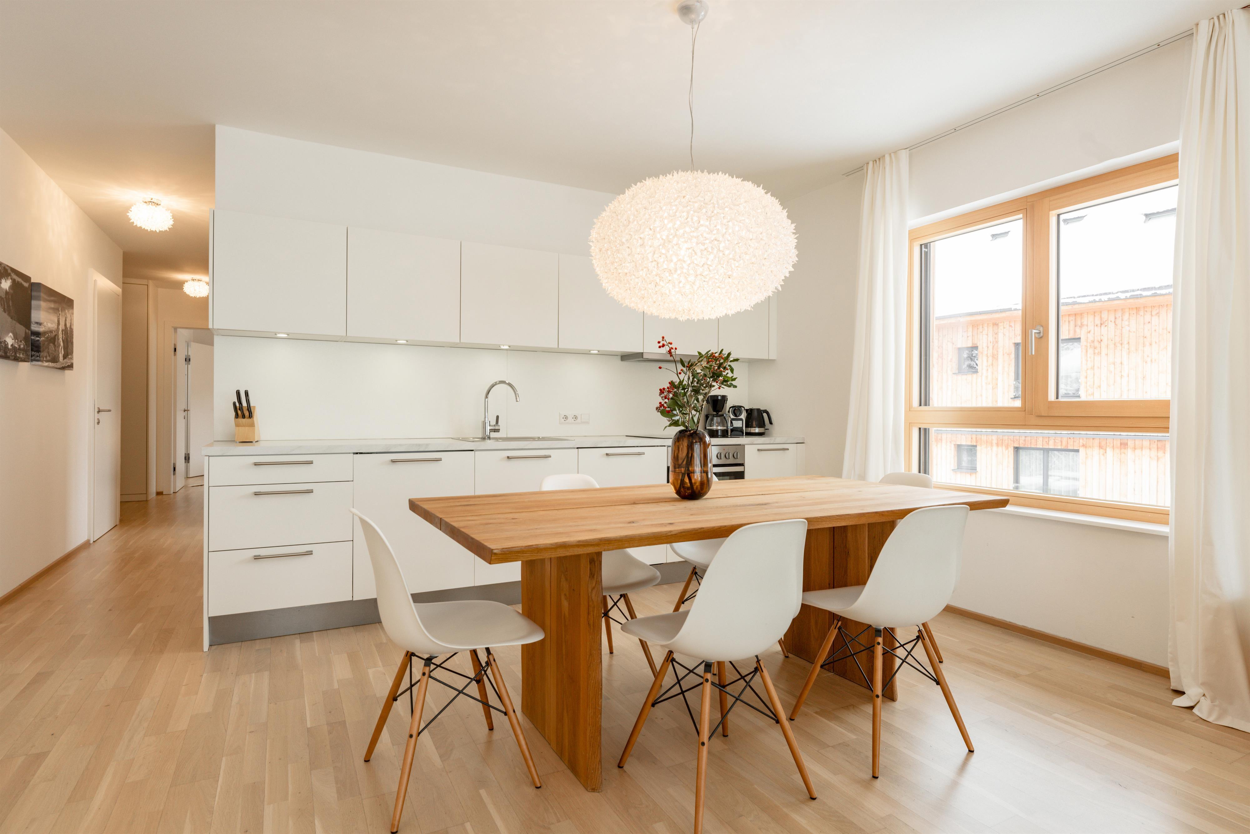 Sun Lodge | apartment with 2 bedrooms, sofa bed and glazed loggia | Typ Loggia Ost — apartment at Schladming Appartements Maria Gruber GmbH, Schladming — photo 2 of 28