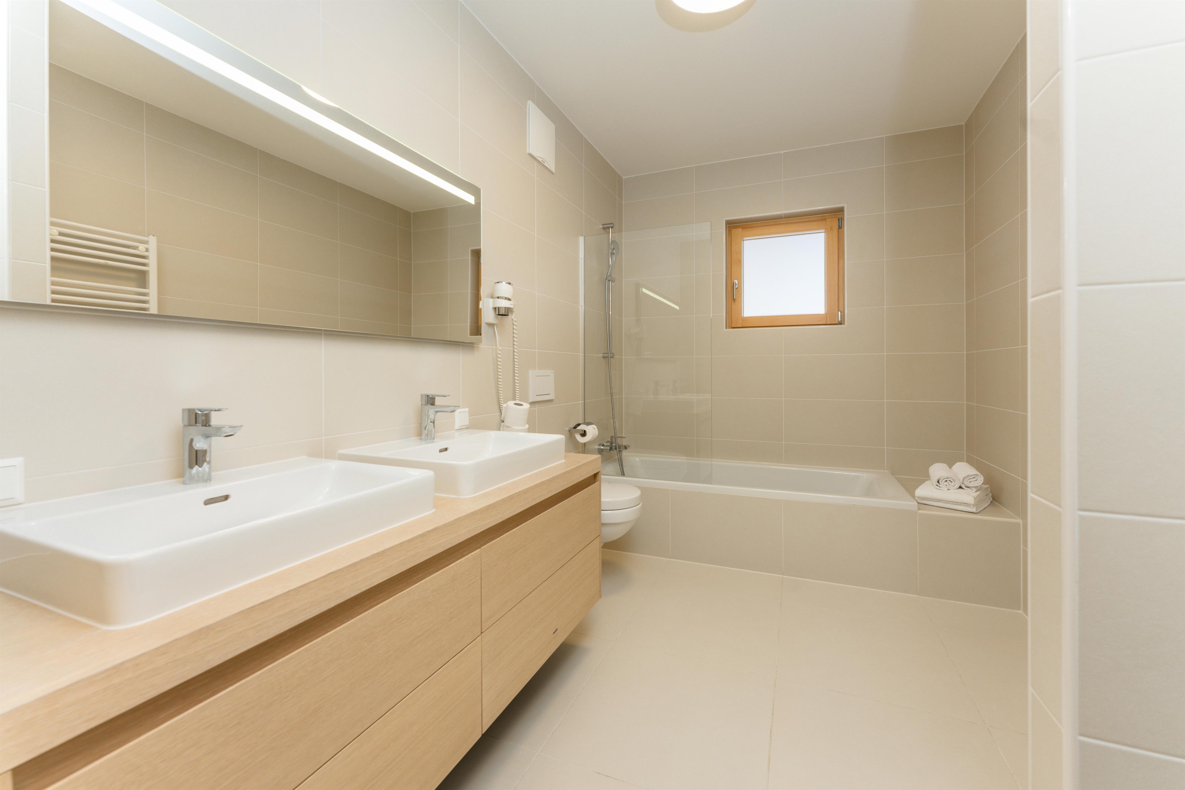 Sun Lodge | Appartement mit 2-Schlafzimmer, Schlafsofa, Loggia und Terrasse | Typ 2E — Schladming Appartements Maria Gruber GmbH, Schladming (13/29)