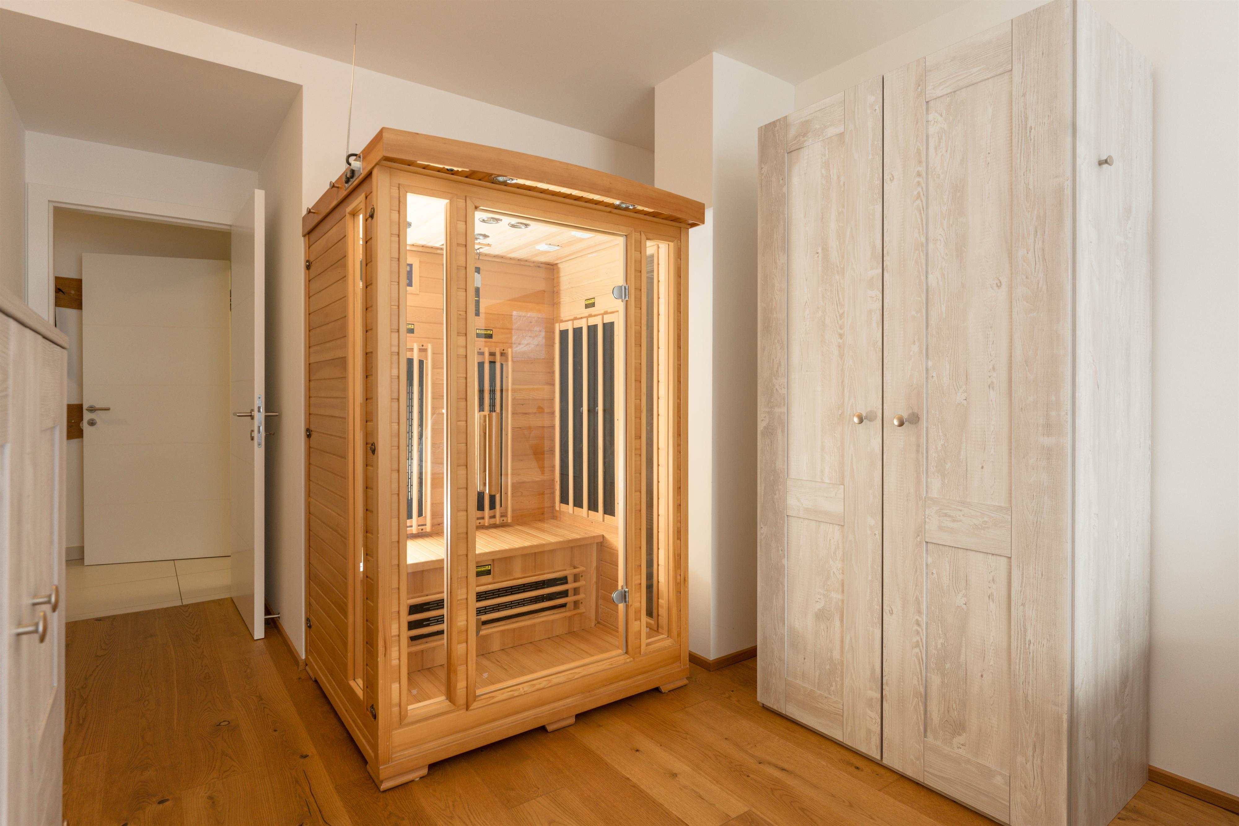 Sun Lodge | apartment with 2 bedrooms, sofa bed, infrared cabine and loggia | Typ 3A Weitblick — apartment at Schladming Appartements Maria Gruber GmbH, Schladming — photo 9 of 26