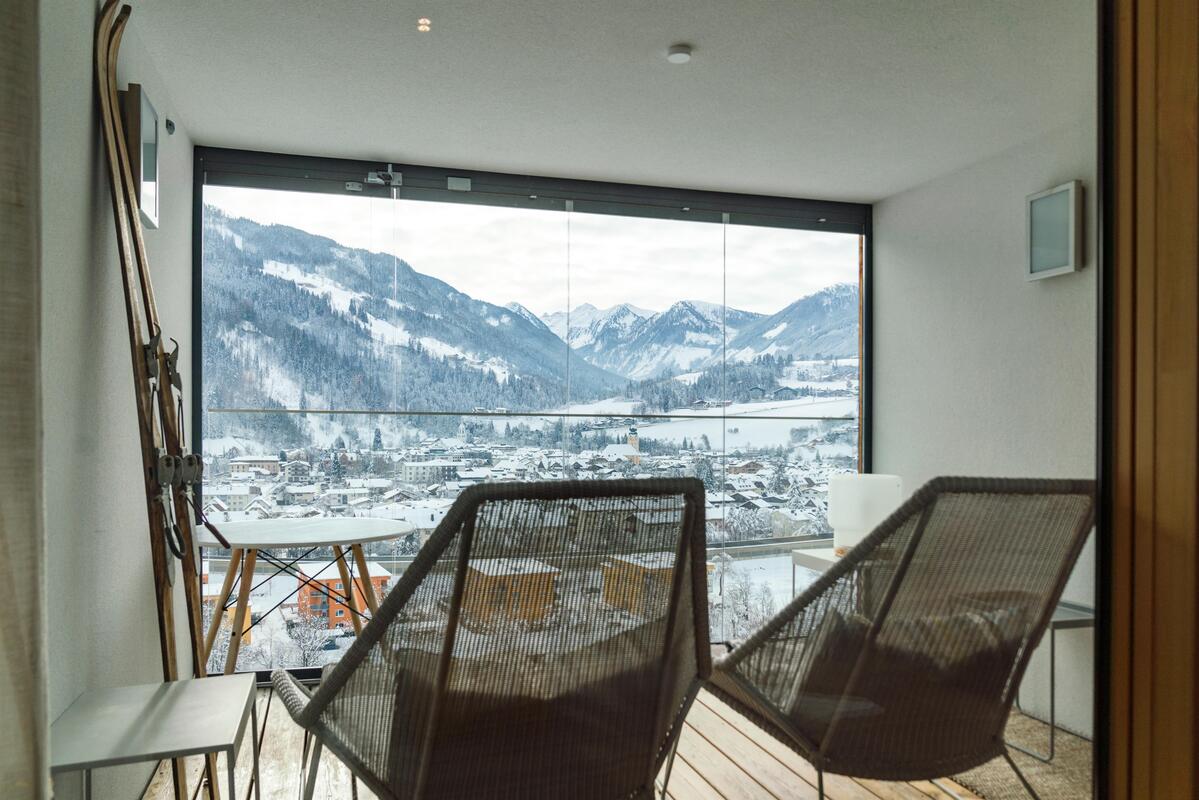 Sun Lodge | apartment with one bedroom and sofa bed and glazed loggia | Typ 1C Premium — apartment at Schladming Appartements Maria Gruber GmbH, Schladming — photo 5 of 26