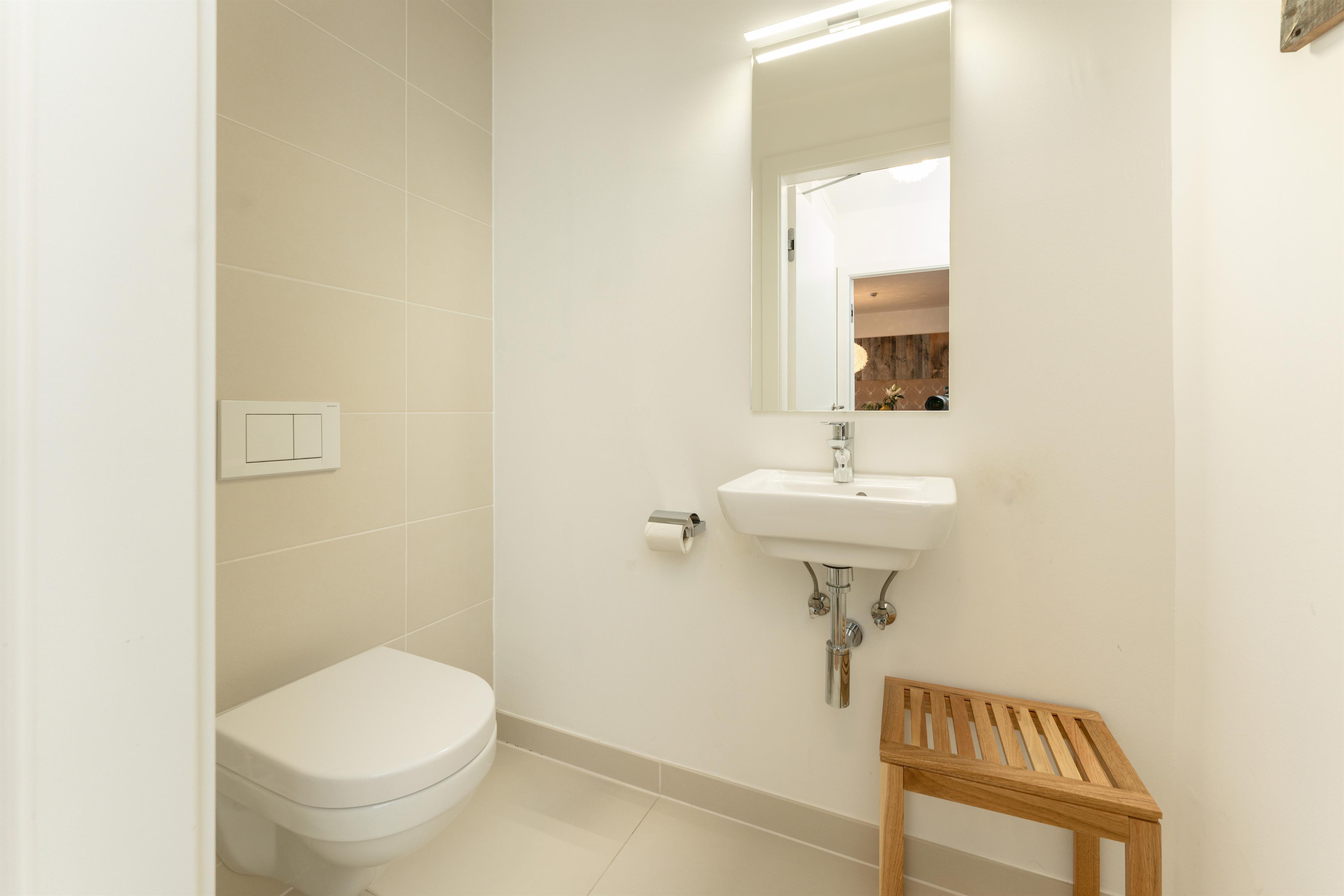 Sun Lodge | Large 1 bedroom panorma garden apartment with terrace | sofa bed | quite location | dog friendly | Indoor pool, garden, relax area, sauna & gym — apartment at Schladming Appartements Maria Gruber GmbH, Schladming — photo 7 of 23