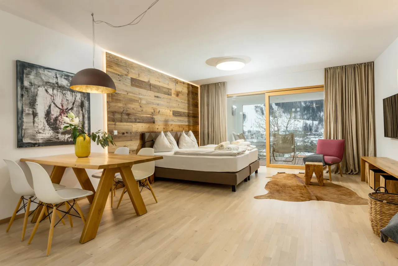 Sun Lodge | Panorama Studio mit Loggia | Indoor Pool, Garten, Ruheraum, Sauna & Gym – Schladming Appartements Maria Gruber GmbH