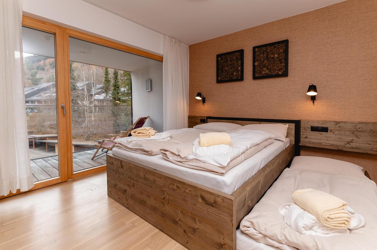 Sun Lodge | XXL 3 bedroom panorma apartment with 2 Loggia South and West | Pull-Out Beds | sofa bed | washing machine | dryer | microwave | dogs friendly | Indoor pool, garden, relax area, sauna & gym — Schladming Appartements Maria Gruber GmbH, Schladming (13/34)
