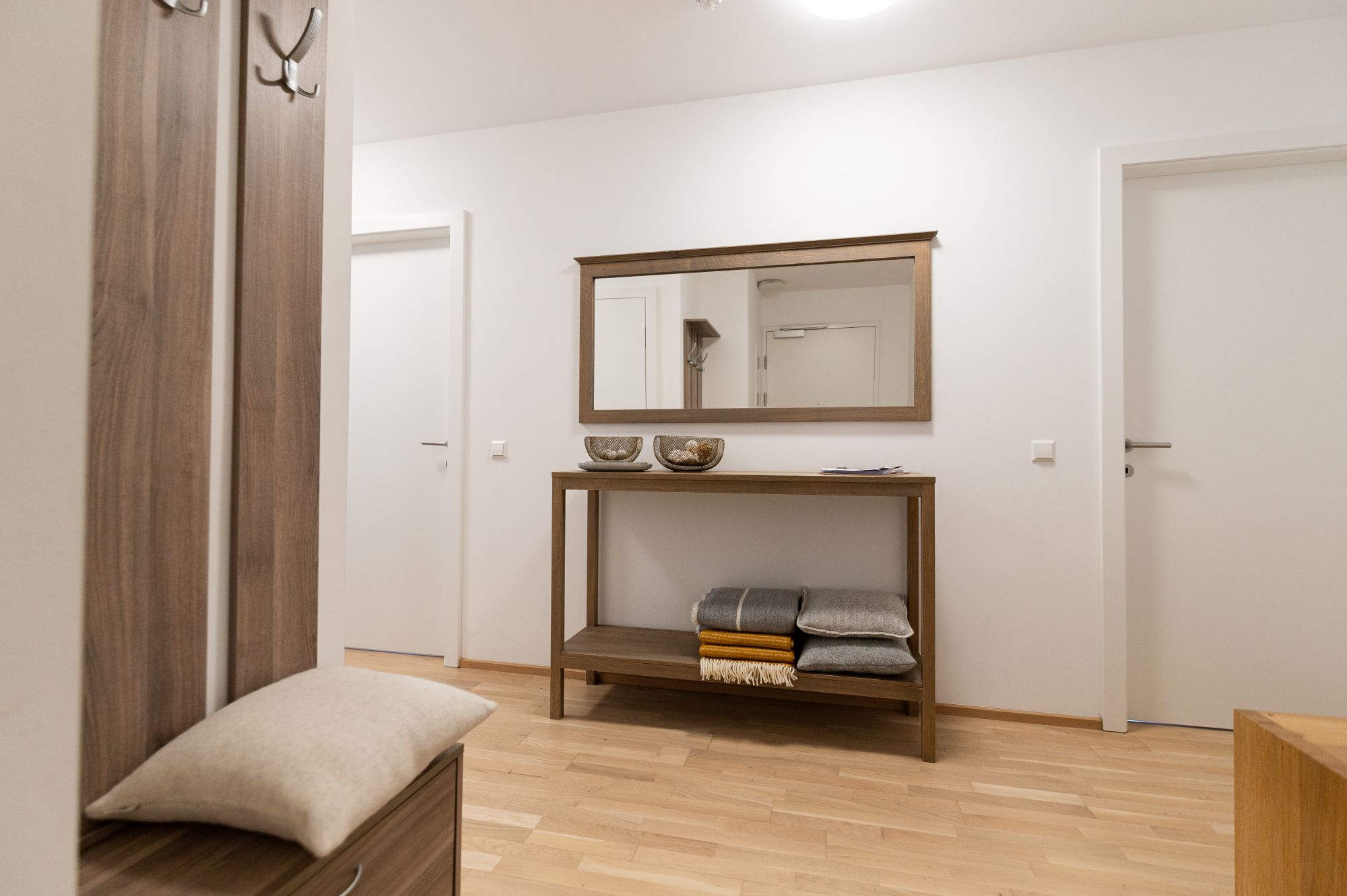 Sun Lodge | XXL 3 bedroom panorma apartment with 2 Loggia South and West | Pull-Out Beds | sofa bed | washing machine | dryer | microwave | dogs friendly | Indoor pool, garden, relax area, sauna & gym — Schladming Appartements Maria Gruber GmbH, Schladming (16/34)