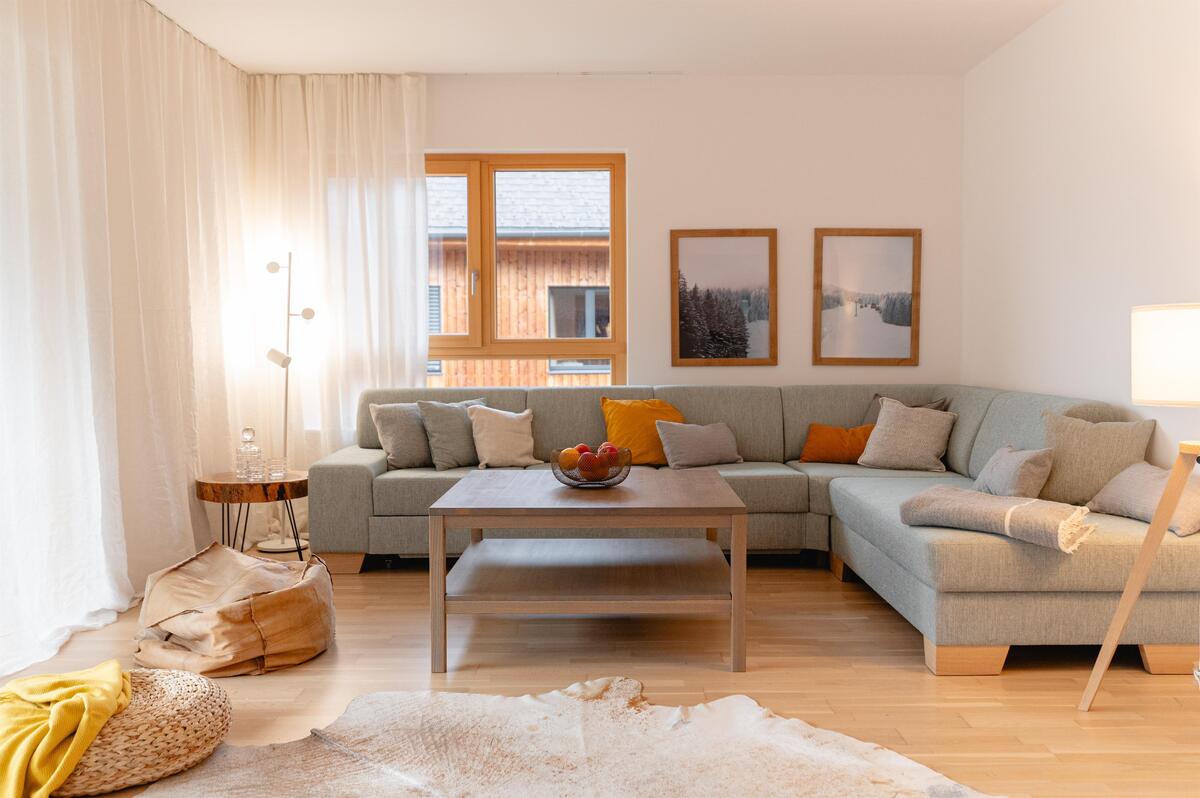 Sun Lodge | XXL 3 bedroom panorma apartment with 2 Loggia South and West | Pull-Out Beds | sofa bed | washing machine | dryer | microwave | dogs friendly | Indoor pool, garden, relax area, sauna & gym — Schladming Appartements Maria Gruber GmbH, Schladming (2/34)