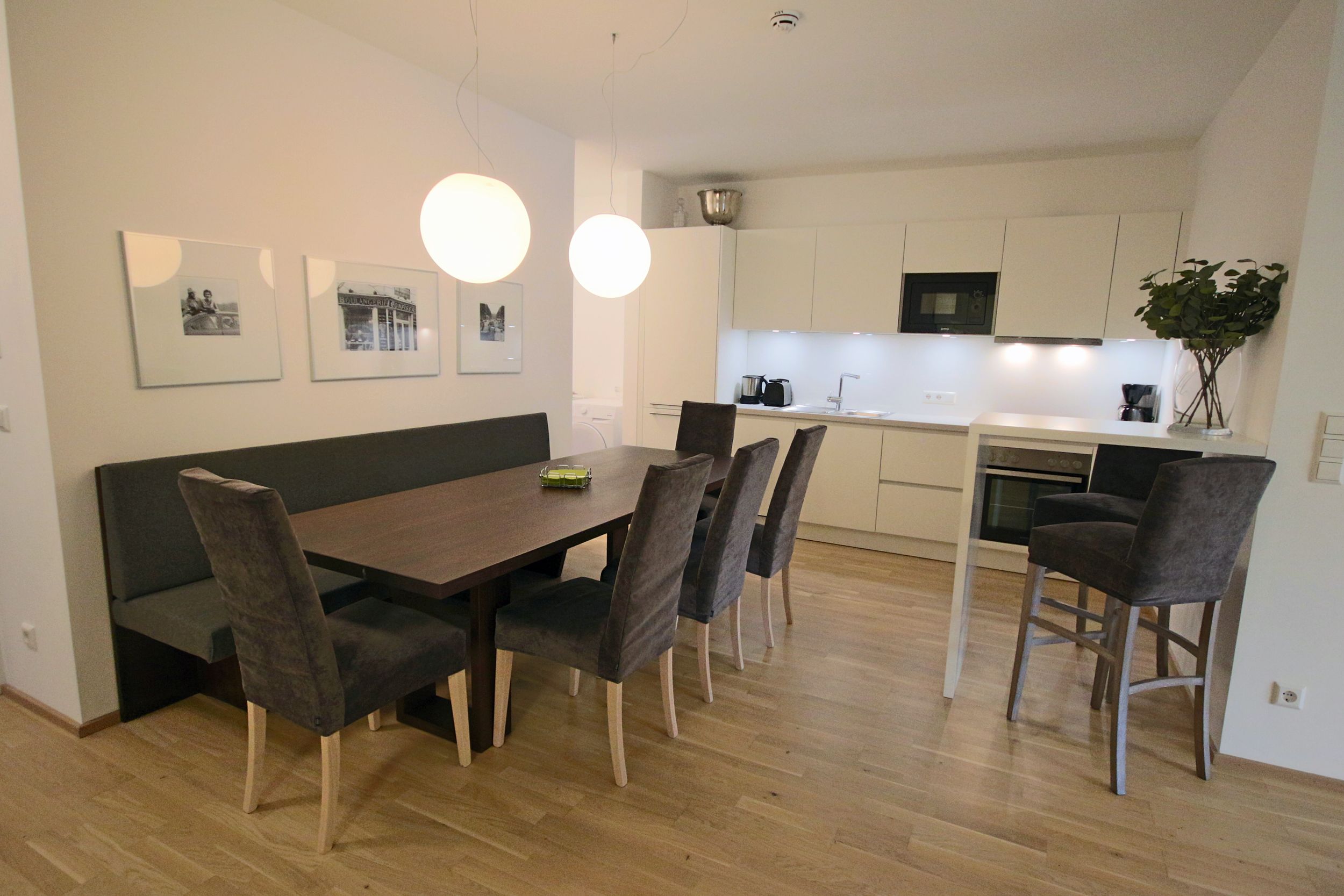 Sun Lodge | XXL 3 bedroom panorma apartment with 2 Loggia South and West | Pull-Out Beds | sofa bed | washing machine | dryer | microwave | dogs friendly | Indoor pool, garden, relax area, sauna & gym — Schladming Appartements Maria Gruber GmbH, Schladming (9/34)
