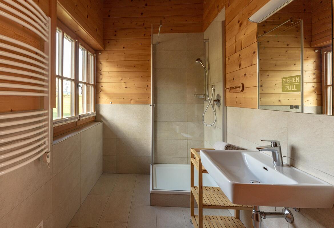 Tauernlodge Family | Ski-in/ski-out chalet with fireplace & private sauna — apartment at Schladming Appartements Maria Gruber GmbH, Schladming — photo 14 of 24