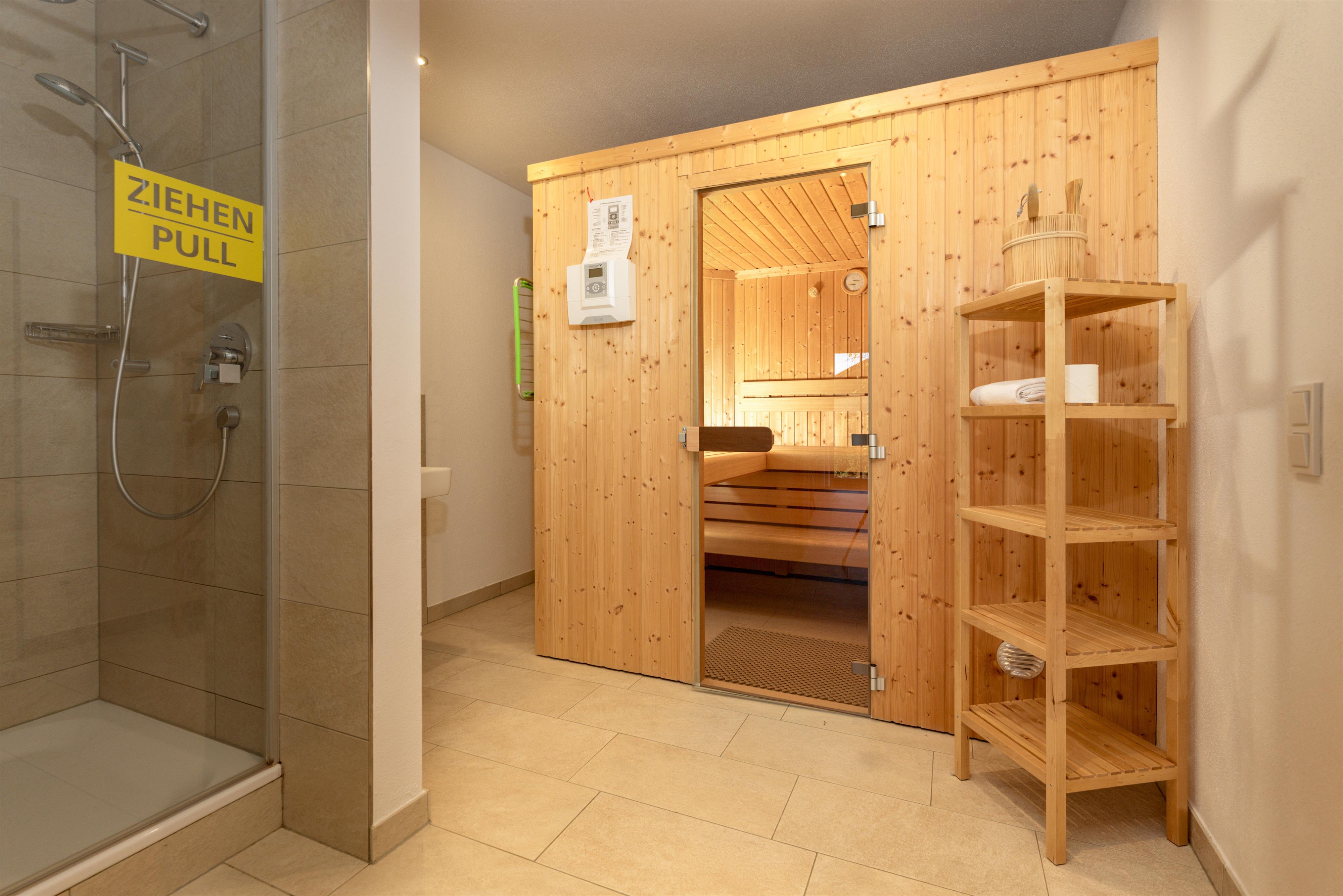 Tauernlodge Friends XXL | Spacious ski-in/ski-out chalet with fireplace & private sauna — apartment at Schladming Appartements Maria Gruber GmbH, Schladming — photo 11 of 27