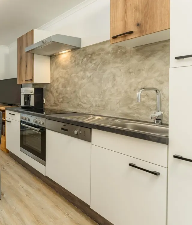 Toni | Ruhiger Smart Stay für autofreien Urlaub nahe Planai & Zentrum — Schladming Appartements Maria Gruber GmbH, Schladming (3/8)