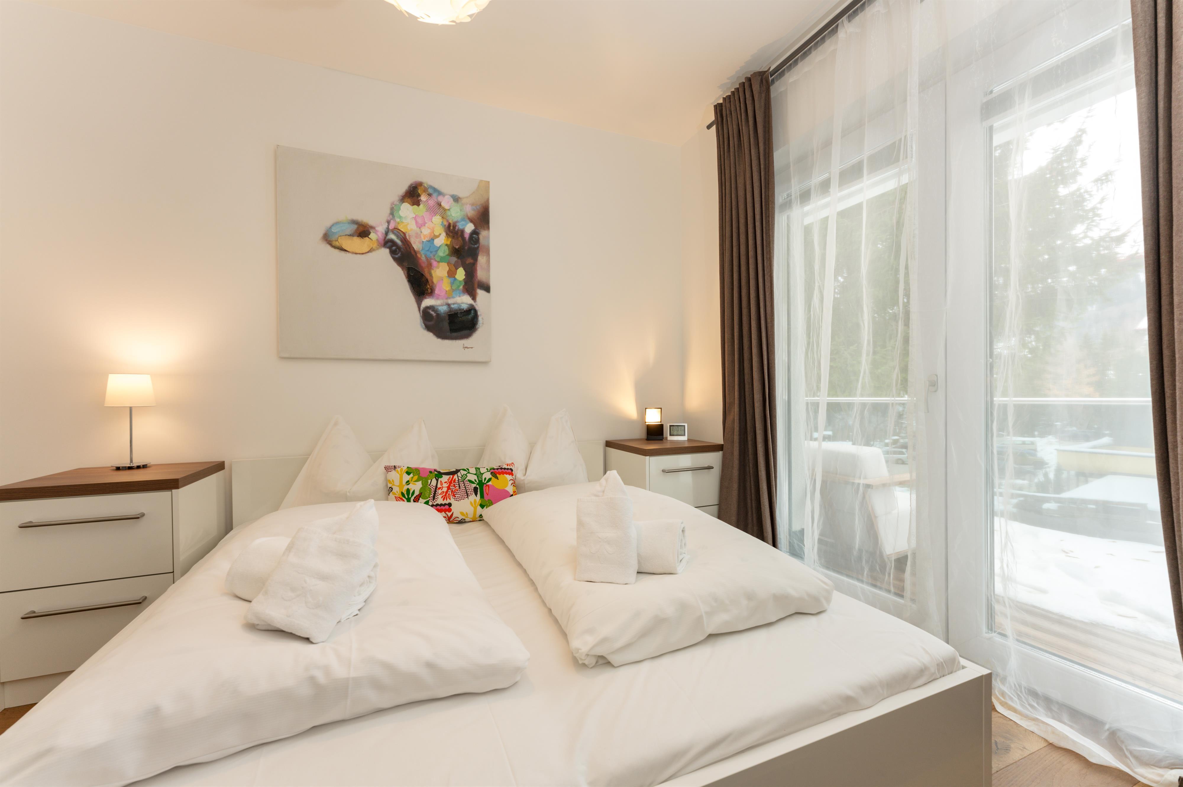 Traumblick | Year-round activity base right by the slopes with stunning Dachstein views — apartment at Schladming Appartements Maria Gruber GmbH, Schladming — photo 4 of 16