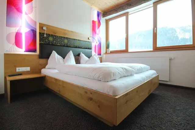 Waluliso Light XXL | Alpine escape near Planai West with sauna & panoramic views — apartment at Schladming Appartements Maria Gruber GmbH, Schladming — photo 12 of 22