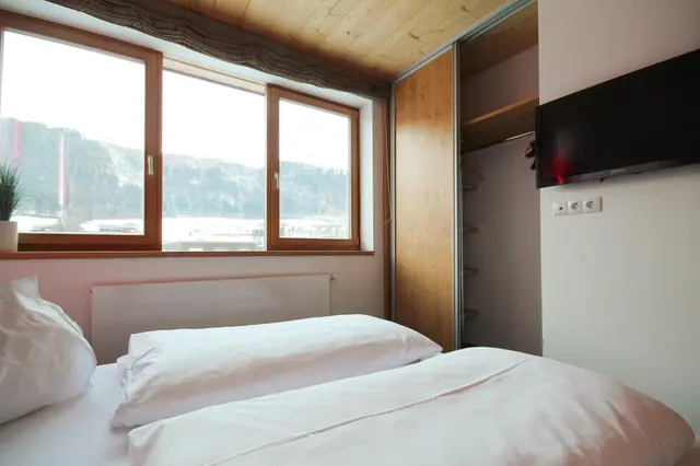 Waluliso Light XXL | Alpine escape near Planai West with sauna & panoramic views — apartment at Schladming Appartements Maria Gruber GmbH, Schladming — photo 13 of 22