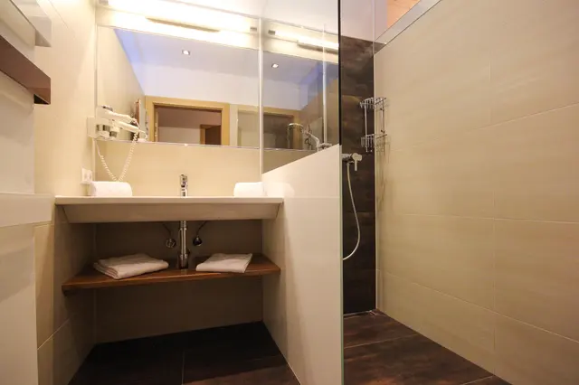 Waluliso Light XXL | Alpine escape near Planai West with sauna & panoramic views — apartment at Schladming Appartements Maria Gruber GmbH, Schladming — photo 6 of 22