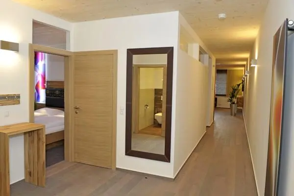 Waluliso Sun XXL | Sunny alpine escape near Planai West with sauna & panoramic views — apartment at Schladming Appartements Maria Gruber GmbH, Schladming — photo 18 of 20