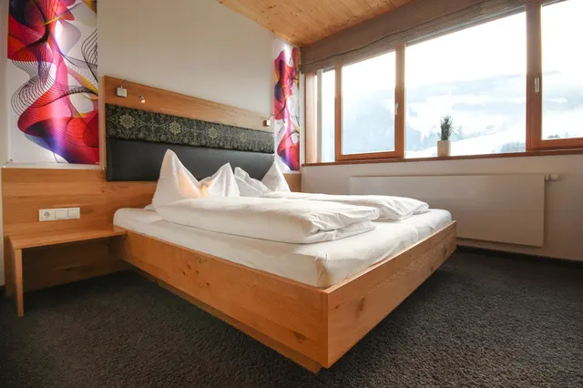 Waluliso Sun XXL | Sunny alpine escape near Planai West with sauna & panoramic views — apartment at Schladming Appartements Maria Gruber GmbH, Schladming — photo 8 of 20