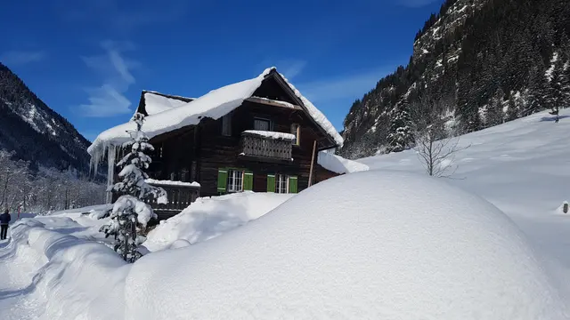 Weisse Wand Alm Large | Rustic mountain cabin surrounded by nature with waterfall views & BBQ — apartment at Schladming Appartements Maria Gruber GmbH, Schladming — photo 26 of 27