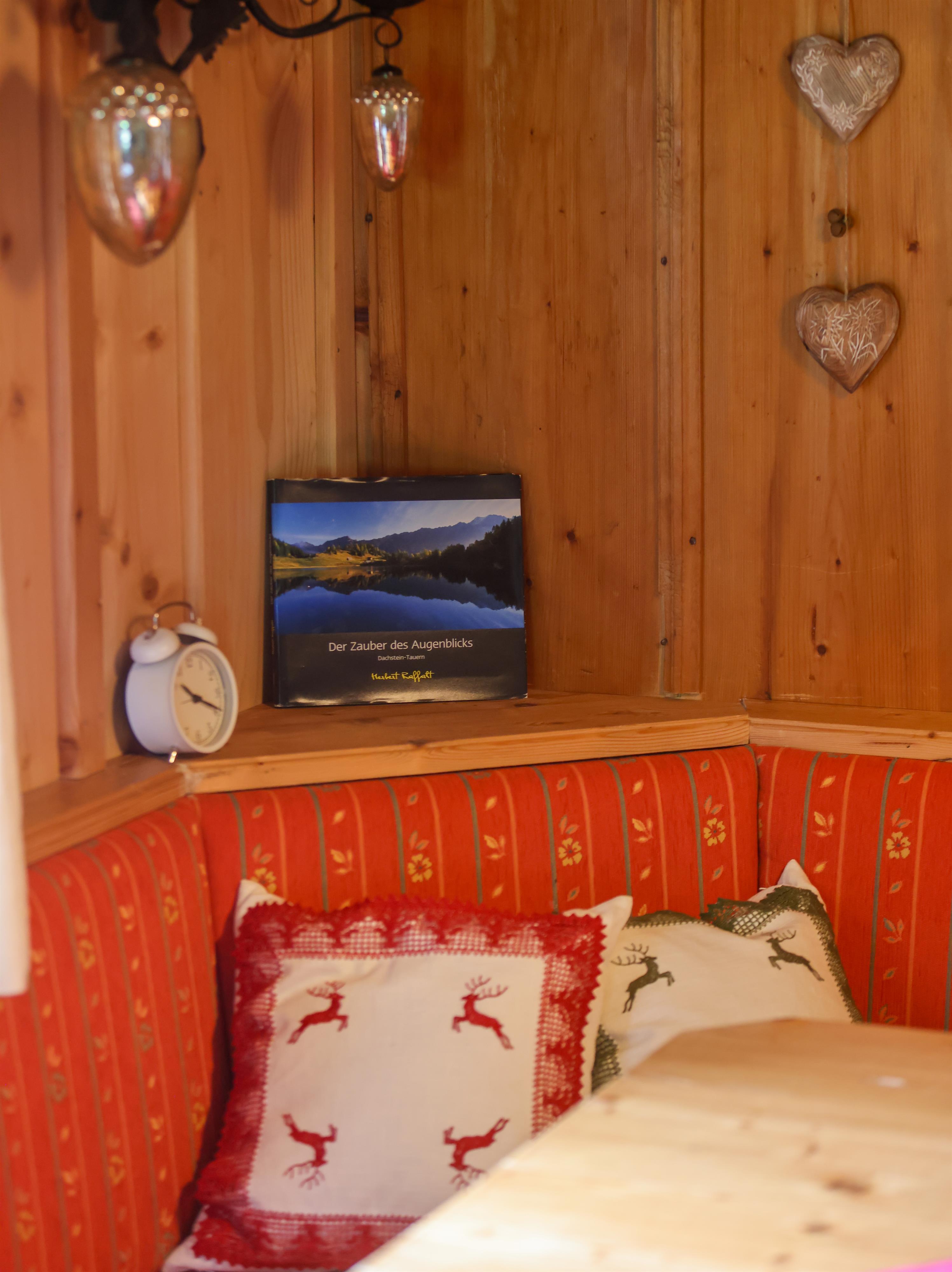 Weisse Wand Alm Small | Small alpine retreat surrounded by meadows, forests & streams with BBQ — apartment at Schladming Appartements Maria Gruber GmbH, Schladming — photo 12 of 26