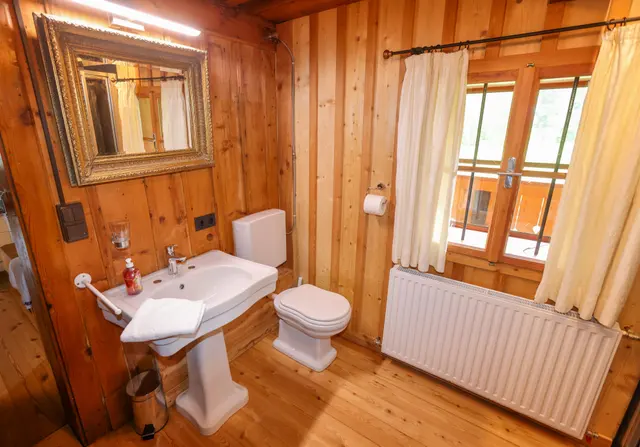 Weisse Wand 1902 | 2 Schlafzimmer Naturblick — Schladming Appartements Maria Gruber GmbH, Schladming (24/26)