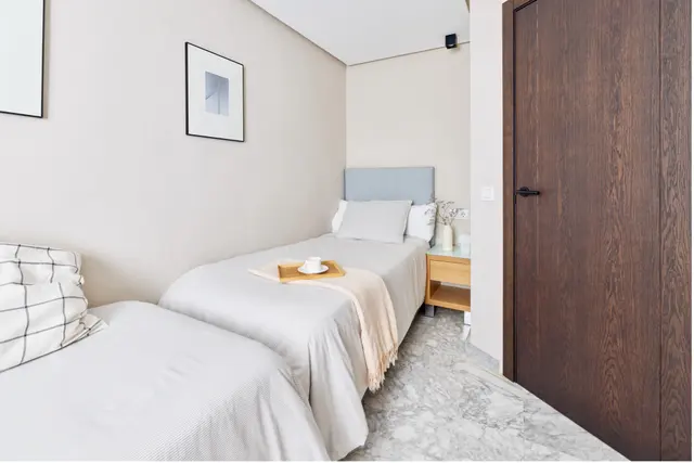 High Floor and Twin Beds | Quiet Bedroom – Signa Gascons