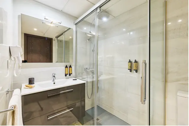 North Facing | Close to Elevator — apartment at Signa Gascons, Valencia — photo 4 of 4