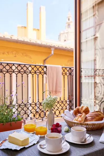 Apartment for Three | Summer Special – Signa Juristas