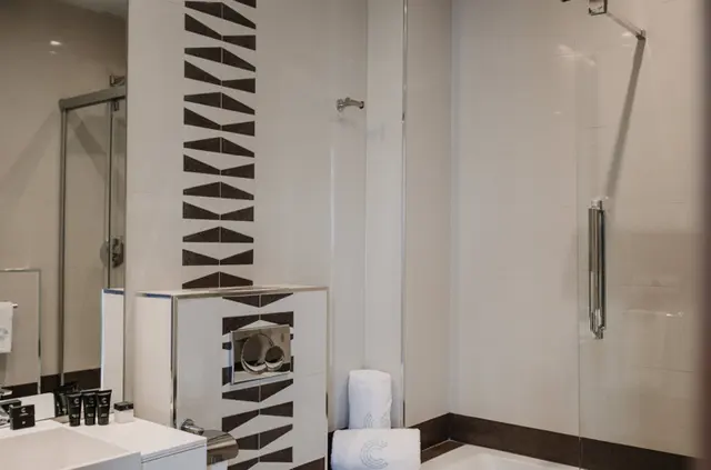 Apartment for Three | Summer Special — apartment at Signa Juristas, Valencia — photo 3 of 5