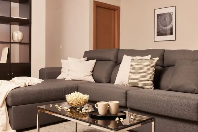 Extra Large | Low Floor and North Facing — apartment at Signa Juristas, Valencia — photo 3 of 7