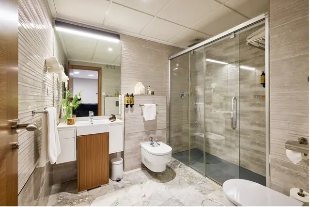 Extra Large | Low Floor and North Facing — apartment at Signa Juristas, Valencia — photo 6 of 7