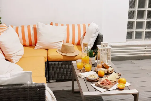 Extra Large | Terrace and North Facing – Signa Juristas