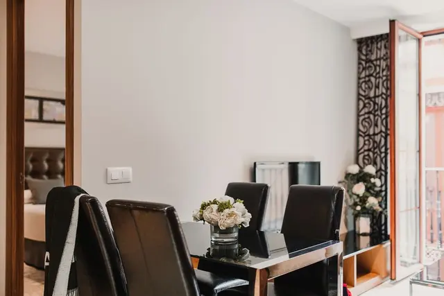 High Floor | Living Room and French Balcony – Signa Juristas