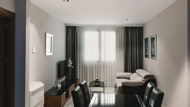 Standard | 1 Bedroom  — apartment at Signa Juristas, Valencia — photo 3 of 3