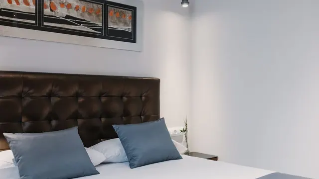 Superior | 1 Bedroom 5 guests — apartment at Signa Juristas, Valencia — photo 4 of 5