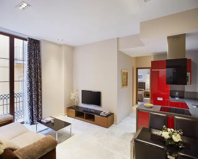 View to El Miguelete | Modern Design and High Floor — apartment at Signa Juristas, Valencia — photo 2 of 6