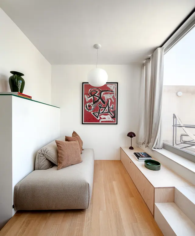 104 | Top floor suite with town views terrace – Stilla