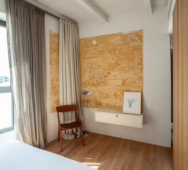 203 | Corner room with harbour views and living area — Stilla, Bormla (3/8)