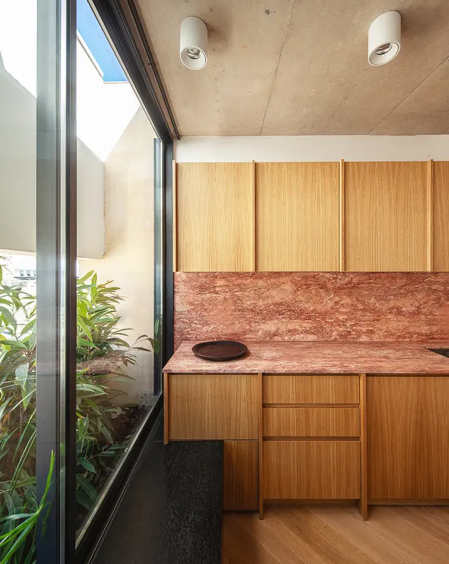 205 | Corner suite with panoramic views and dining area — Stilla, Bormla (4/6)