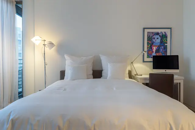 Bellevue 1 | Berlin Tiergarten — apartment at SUITE.030 GmbH, Berlin — photo 9 of 12