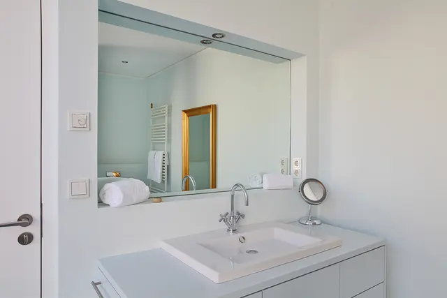 Joachim 8 | Berlin Mitte — apartment at SUITE.030 GmbH, Berlin — photo 9 of 16
