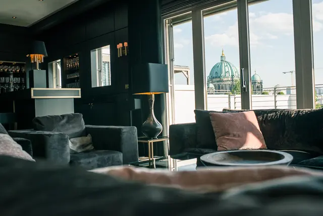 Monbijou Penthouse | Berlin Mitte — apartment at SUITE.030 GmbH, Berlin — photo 4 of 19