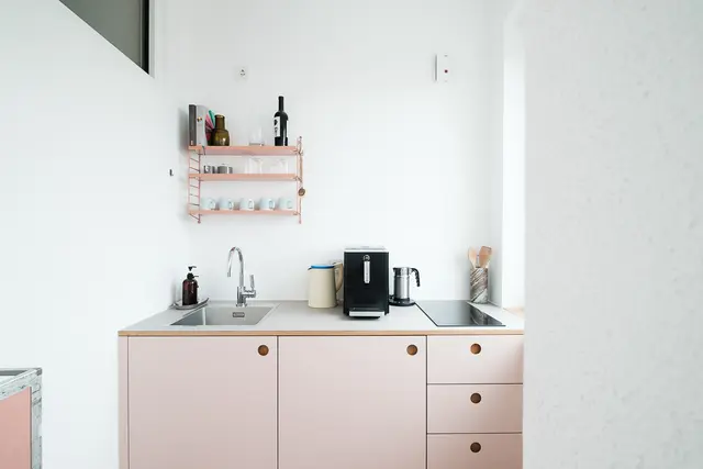 Paul-Lincke-Studio | Kreuzberg — apartment at SUITE.030 GmbH, Berlin — photo 4 of 8